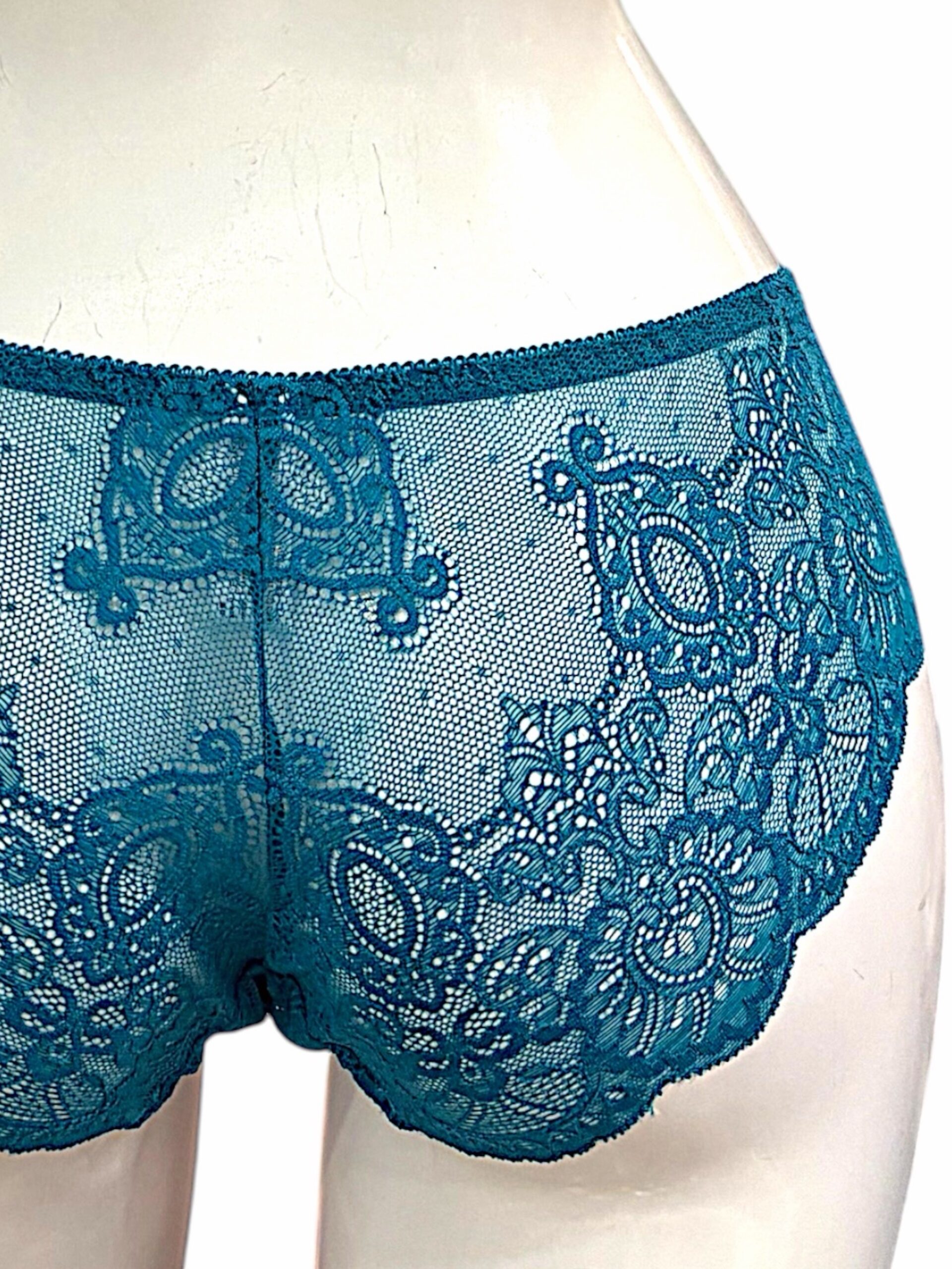 5003 red / white / black / green / navy | dd cup lace bra & panty set