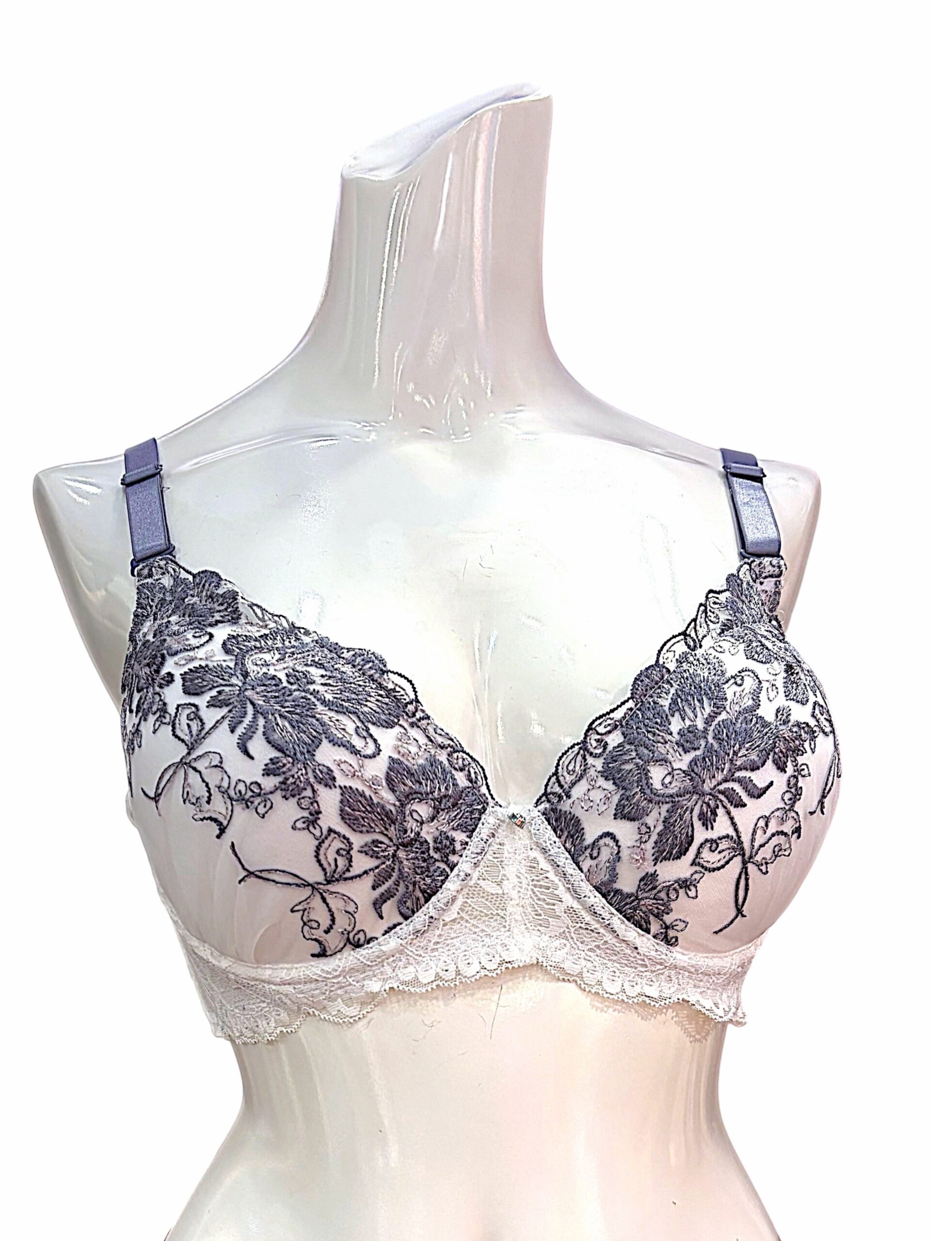 8000203 navy & white floral | fg cup lace bra & panty set