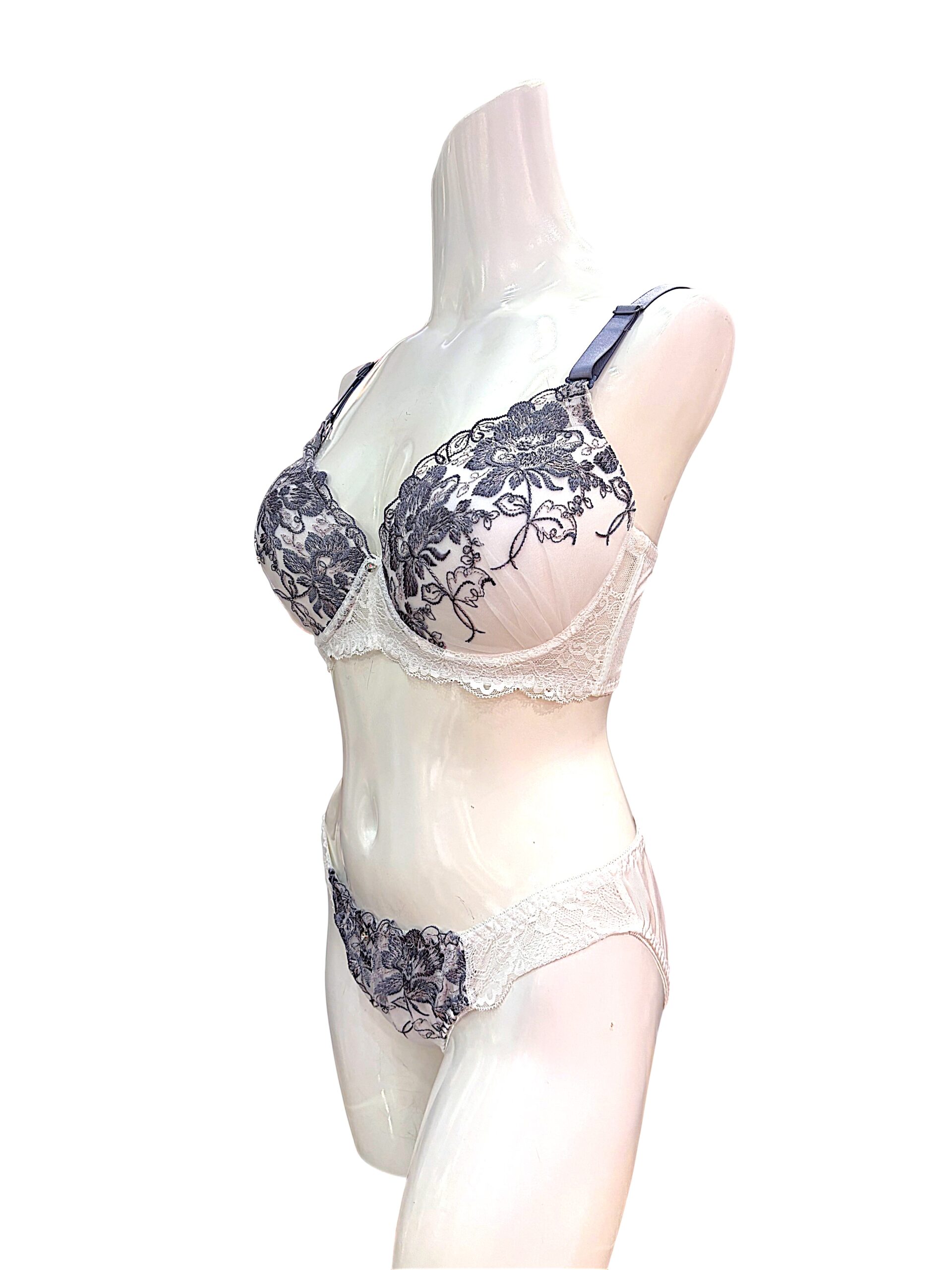 8000203 navy & white floral | fg cup lace bra & panty set