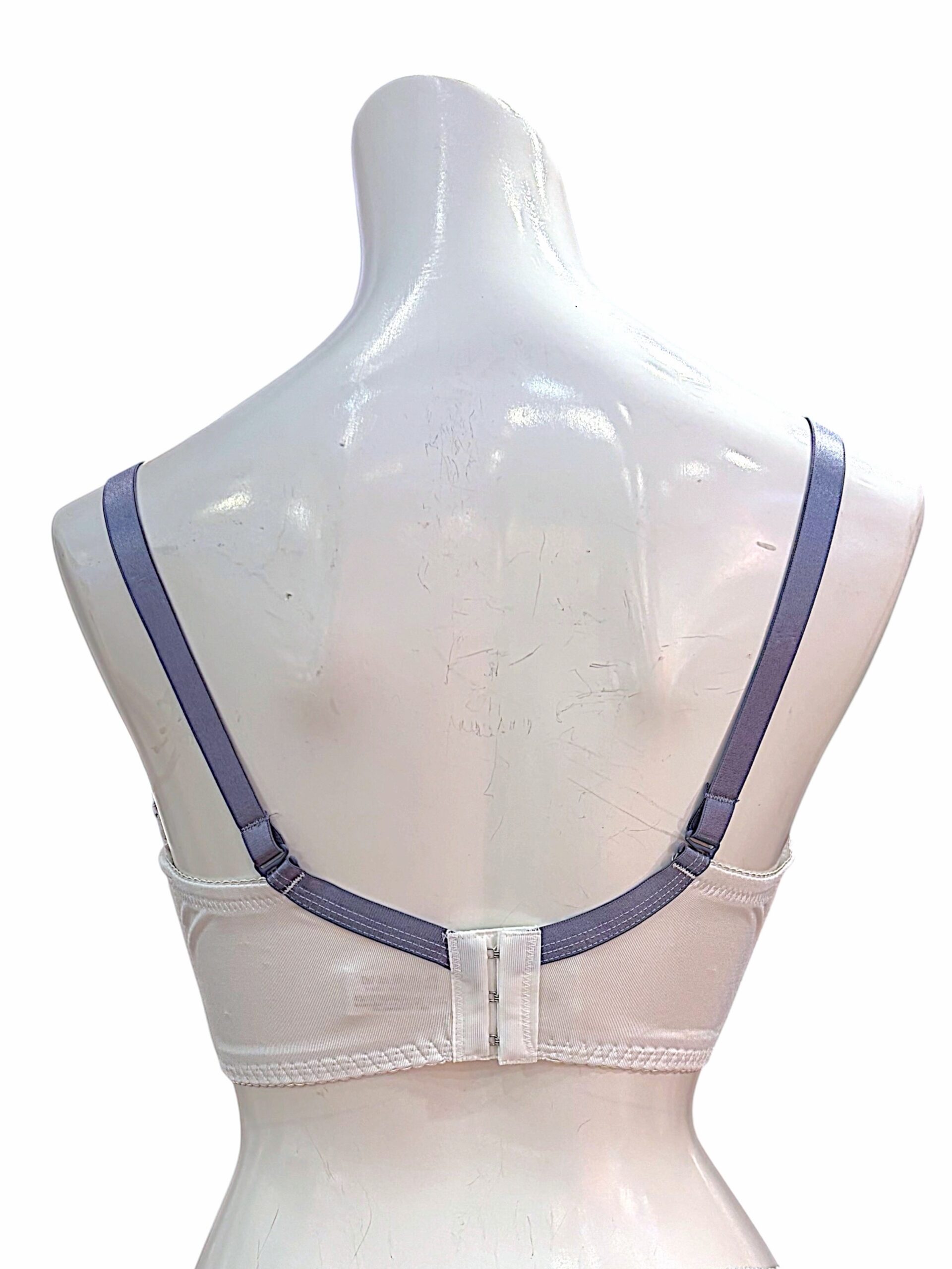 8000203 navy & white floral | fg cup lace bra & panty set