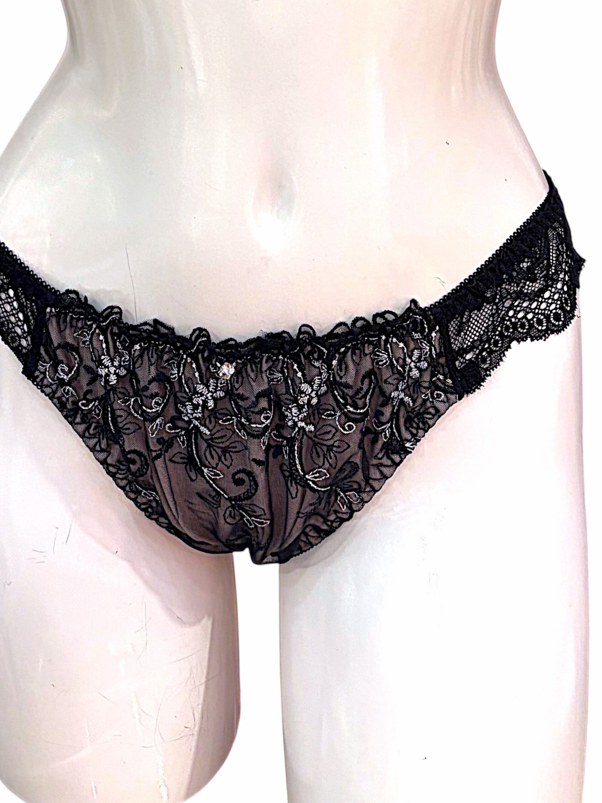 8000301 pink & black floral | dd cup lace bra & panty set
