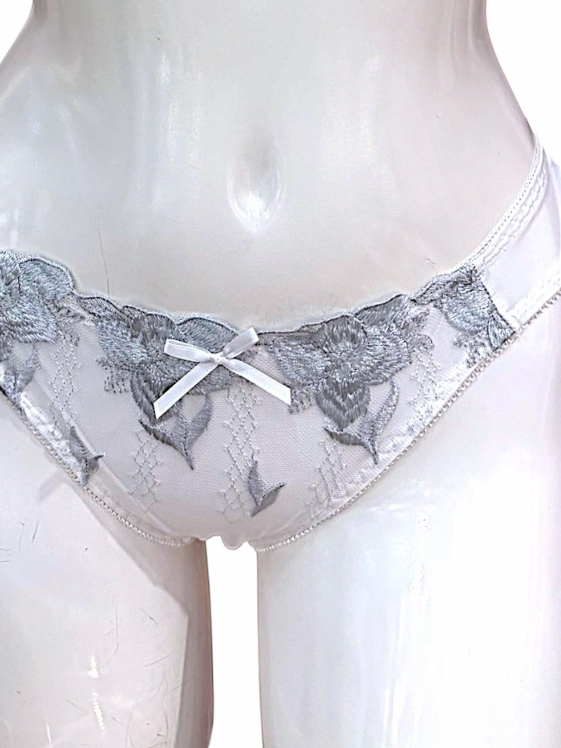 5009 Purple & White Floral Lace Bra & Panty Set for Narrow Shoulders | D-DD Cup - Image 25