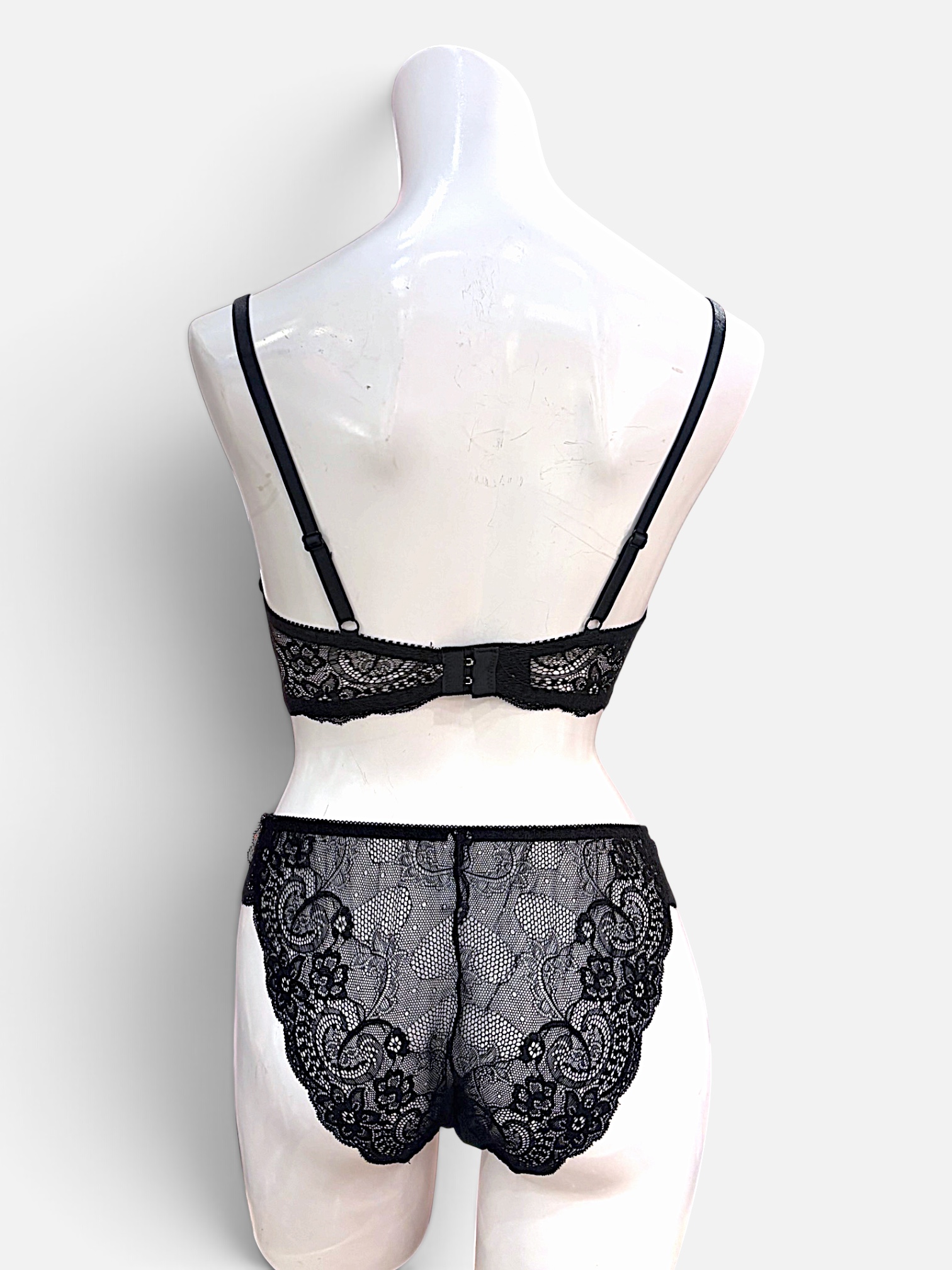 White / Black / Red | D-DD cup Lace Bra & Panty Set - Image 13