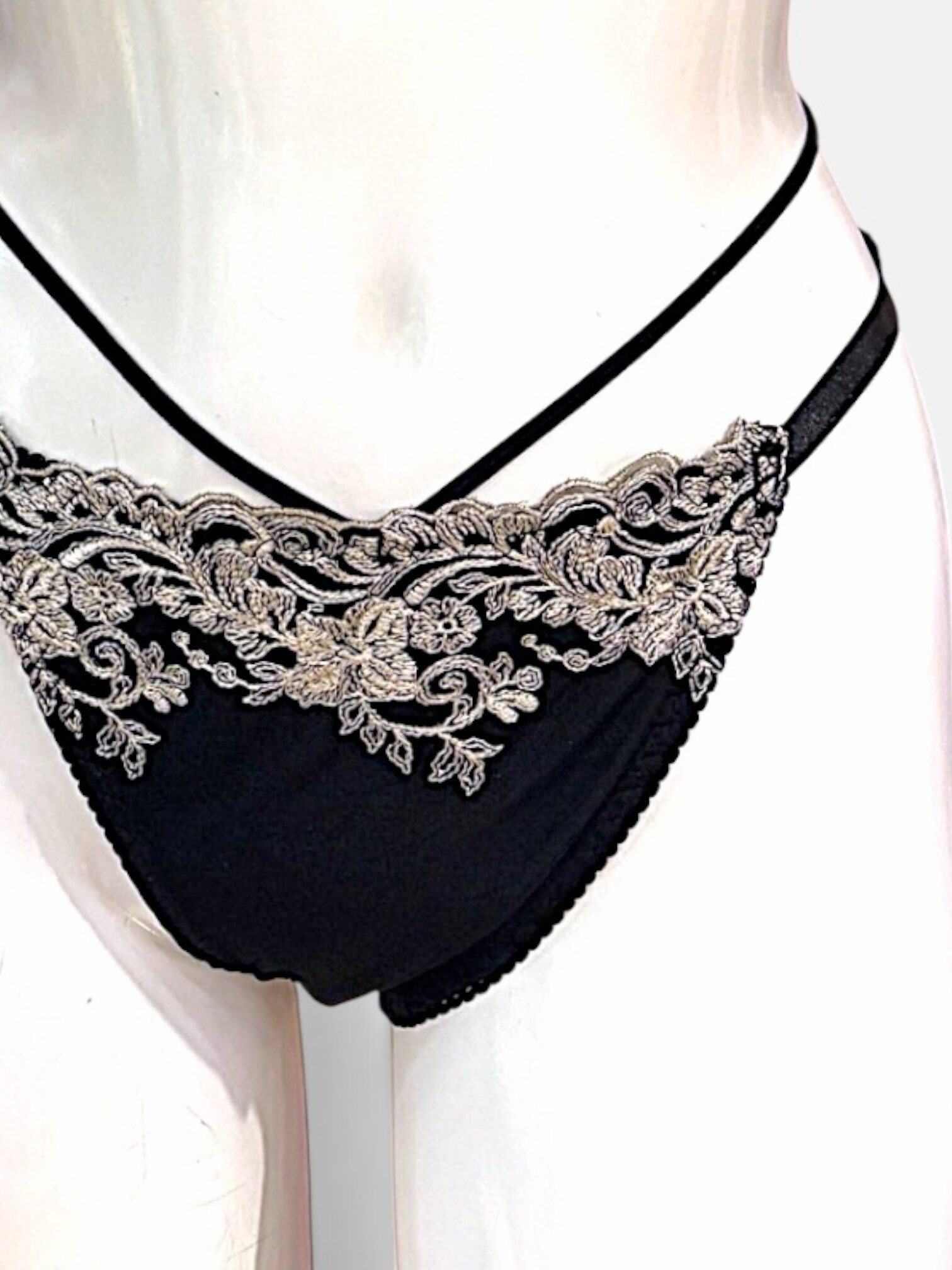 Black & White Lace Bra & Panty Set | D-DD Cup - Image 27