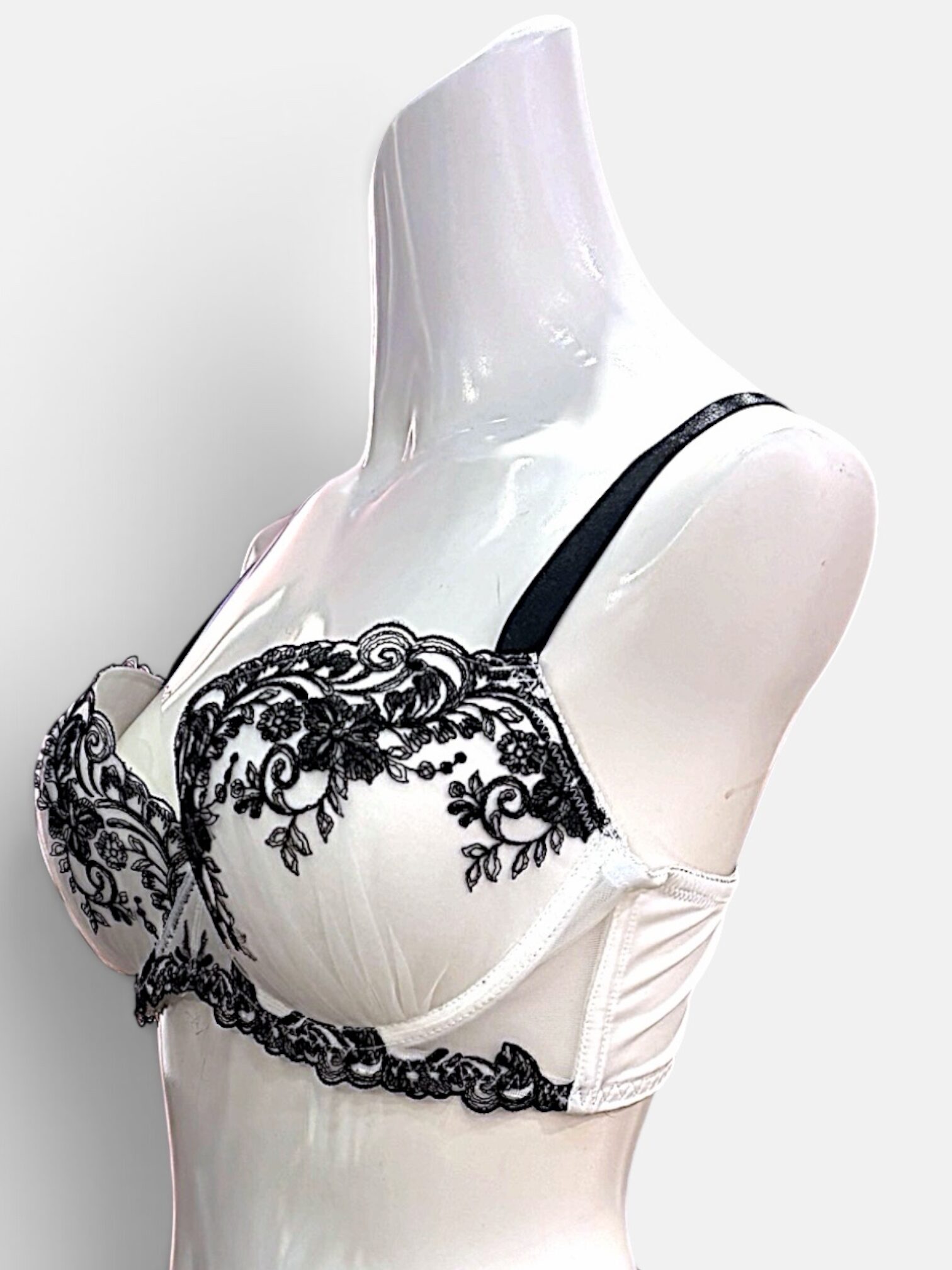 Black & White Lace Bra & Panty Set | D-DD Cup - Image 11